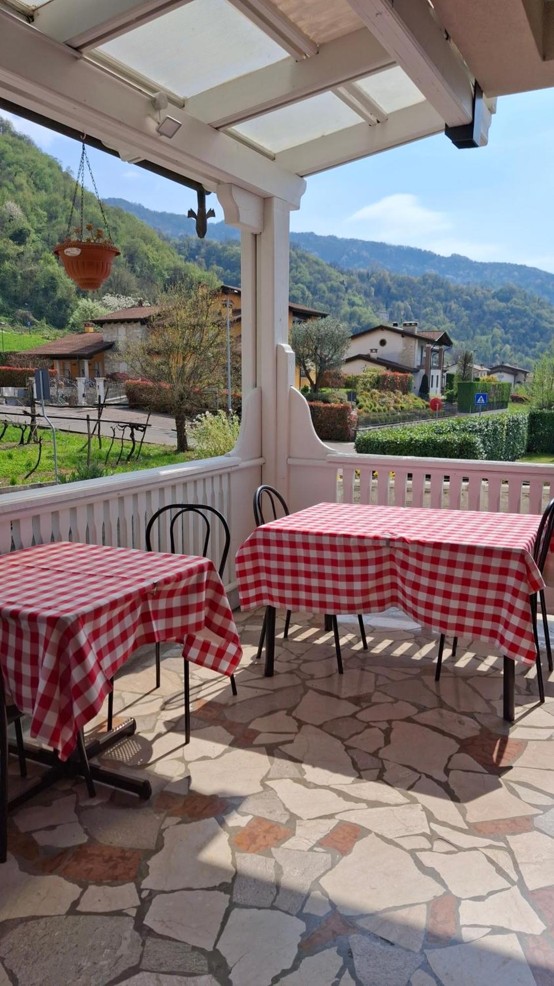 Locanda El Piron Chiampo Exterior photo